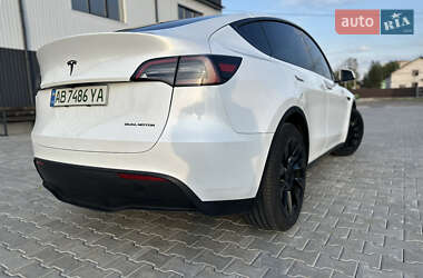 Внедорожник / Кроссовер Tesla Model Y 2023 в 