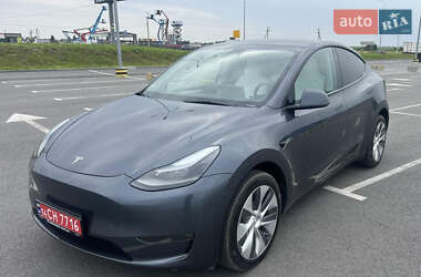 Внедорожник / Кроссовер Tesla Model Y 2023 в Львове