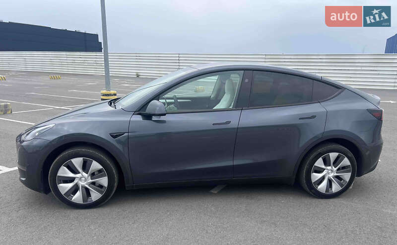 Внедорожник / Кроссовер Tesla Model Y 2023 в Львове фото 6 Внедорожник / Кроссовер Tesla Model Y 2023 в Львове