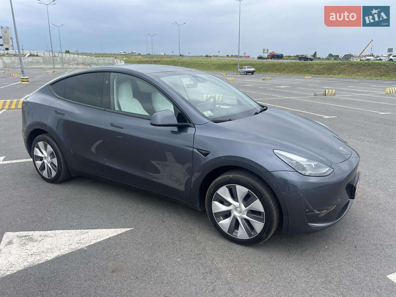 Внедорожник / Кроссовер Tesla Model Y 2023 в Львове фото 15 Внедорожник / Кроссовер Tesla Model Y 2023 в Львове