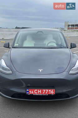 Внедорожник / Кроссовер Tesla Model Y 2023 в 