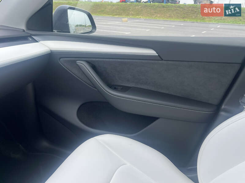 Внедорожник / Кроссовер Tesla Model Y 2023 в Львове фото 34 Внедорожник / Кроссовер Tesla Model Y 2023 в Львове