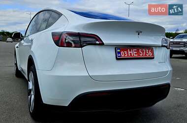 Внедорожник / Кроссовер Tesla Model Y 2024 в 