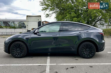 Внедорожник / Кроссовер Tesla Model Y 2024 в 