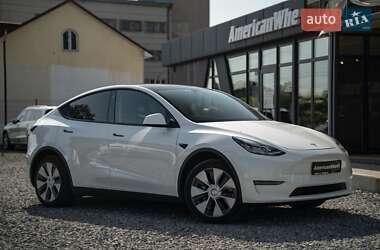 Позашляховик / Кросовер Tesla Model Y 2022 в 