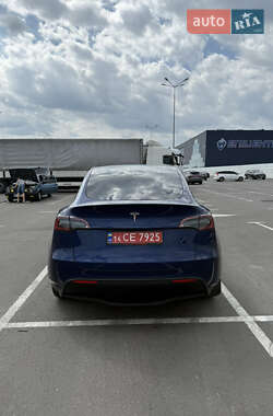 Внедорожник / Кроссовер Tesla Model Y 2024 в 