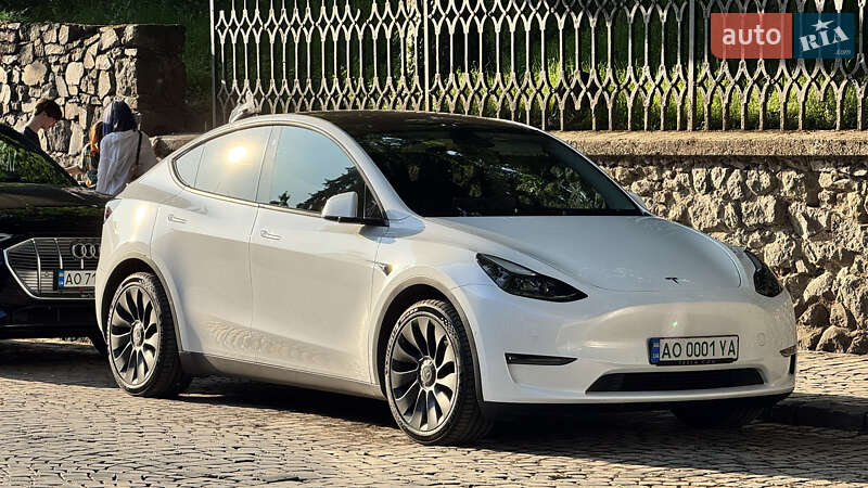 Внедорожник / Кроссовер Tesla Model Y 2022 в 
