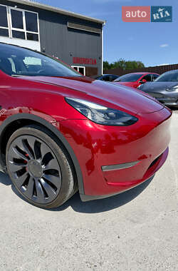 Внедорожник / Кроссовер Tesla Model Y 2024 в 