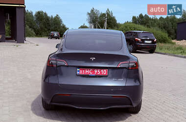 Внедорожник / Кроссовер Tesla Model Y 2022 в 