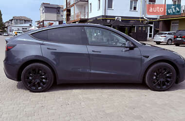 Внедорожник / Кроссовер Tesla Model Y 2022 в 