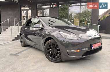 Внедорожник / Кроссовер Tesla Model Y 2024 в Киеве