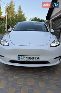 Внедорожник / Кроссовер Tesla Model Y 2022 в 