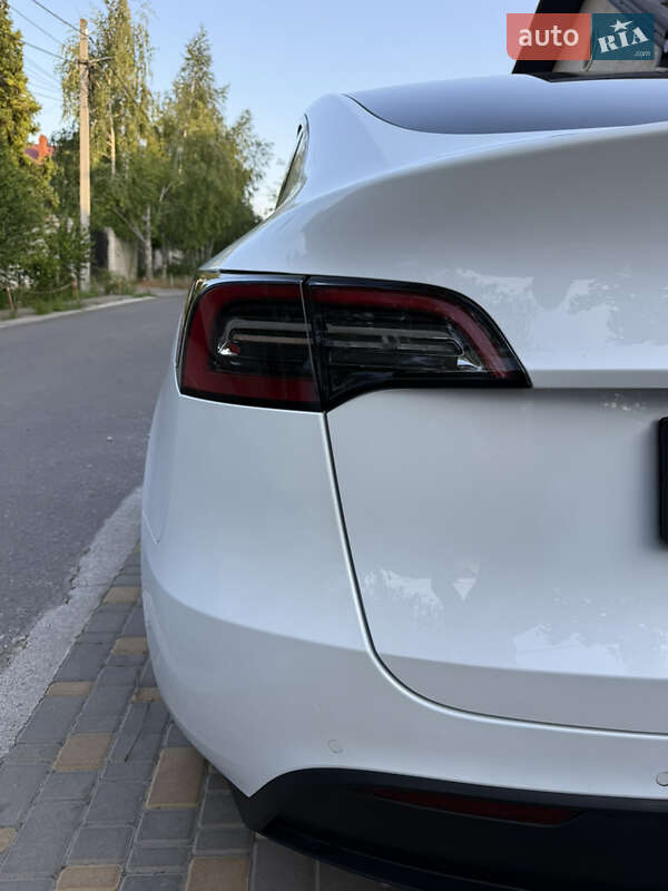 Внедорожник / Кроссовер Tesla Model Y 2022 в Одессе