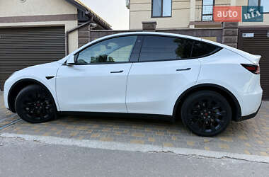 Внедорожник / Кроссовер Tesla Model Y 2022 в 