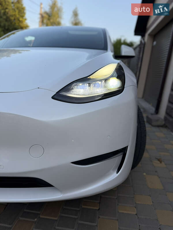 Внедорожник / Кроссовер Tesla Model Y 2022 в Одессе