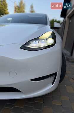 Внедорожник / Кроссовер Tesla Model Y 2022 в 