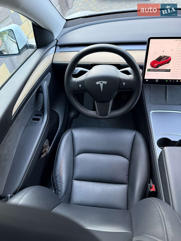 Внедорожник / Кроссовер Tesla Model Y 2022 в Одессе