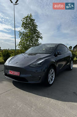 Внедорожник / Кроссовер Tesla Model Y 2023 в 