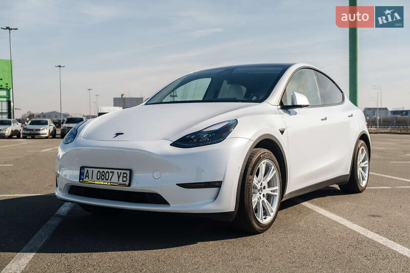 Внедорожник / Кроссовер Tesla Model Y 2021 в Киеве