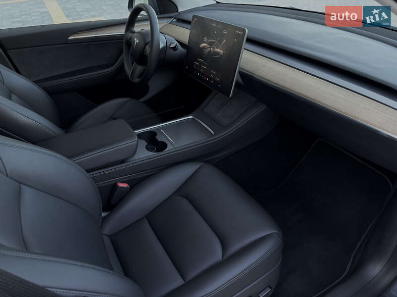 Внедорожник / Кроссовер Tesla Model Y 2022 в Виннице
