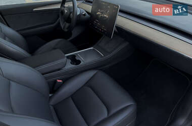 Внедорожник / Кроссовер Tesla Model Y 2022 в 