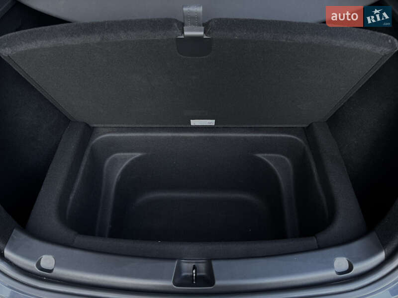 Внедорожник / Кроссовер Tesla Model Y 2022 в Виннице