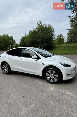 Внедорожник / Кроссовер Tesla Model Y 2023 в 