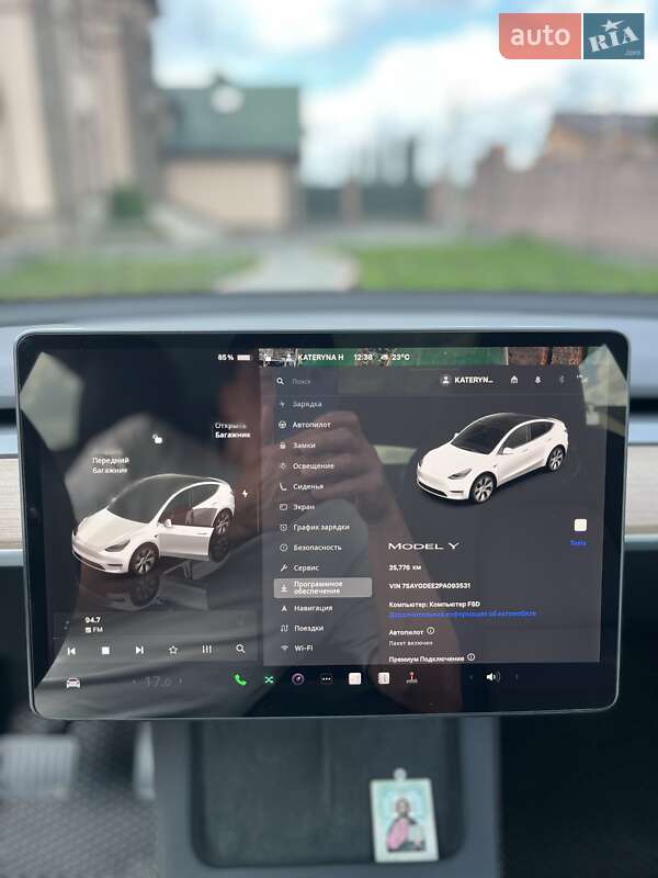 Внедорожник / Кроссовер Tesla Model Y 2023 в Хмельницком