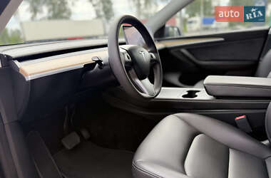 Внедорожник / Кроссовер Tesla Model Y 2023 в 
