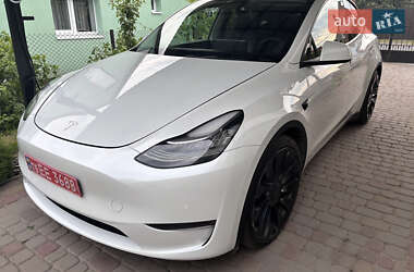 Внедорожник / Кроссовер Tesla Model Y 2020 в 