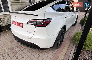 Внедорожник / Кроссовер Tesla Model Y 2020 в 
