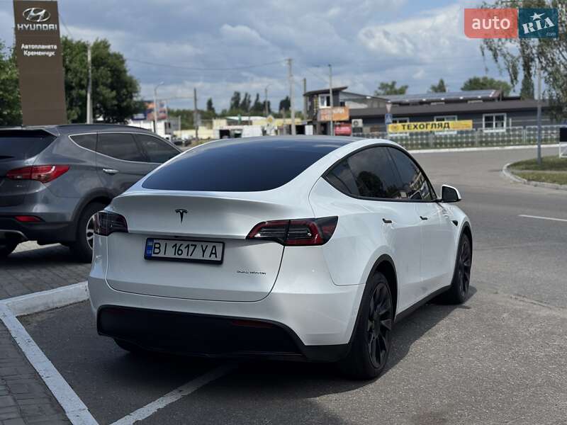 Внедорожник / Кроссовер Tesla Model Y 2021 в Кременчуге