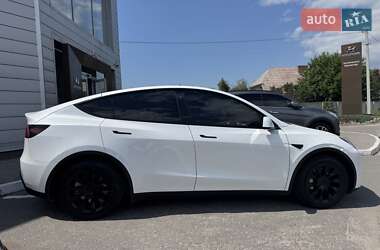 Внедорожник / Кроссовер Tesla Model Y 2021 в 