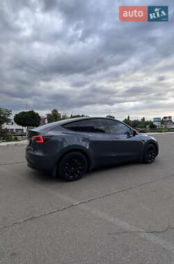Позашляховик / Кросовер Tesla Model Y 2022 в Кривому Розі