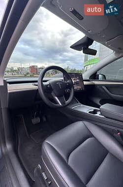 Внедорожник / Кроссовер Tesla Model Y 2022 в 