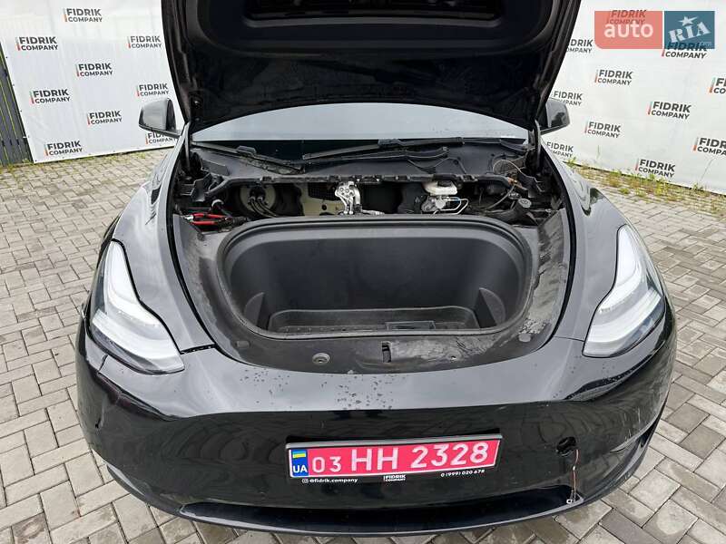 Внедорожник / Кроссовер Tesla Model Y 2020 в Луцке