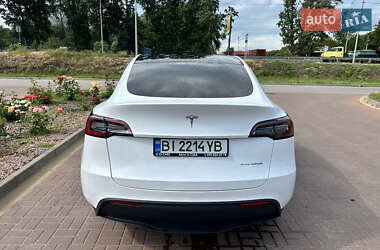 Позашляховик / Кросовер Tesla Model Y 2023 в 