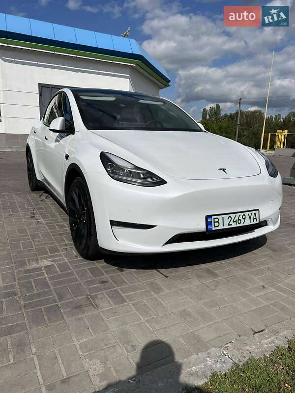 Внедорожник / Кроссовер Tesla Model Y 2020 в Кременчуге