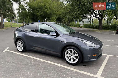 Внедорожник / Кроссовер Tesla Model Y 2023 в 