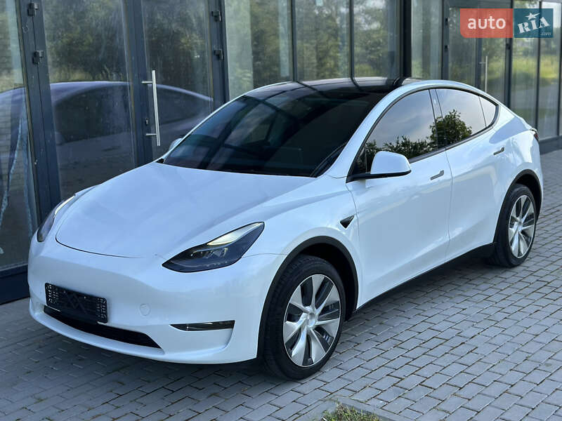 Внедорожник / Кроссовер Tesla Model Y 2023 в Ровно
