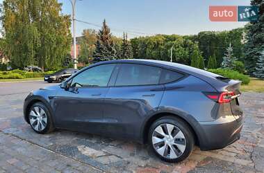 Внедорожник / Кроссовер Tesla Model Y 2022 в 