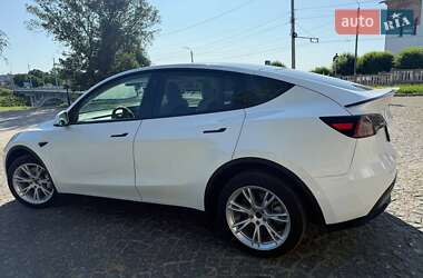 Внедорожник / Кроссовер Tesla Model Y 2022 в 