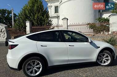 Внедорожник / Кроссовер Tesla Model Y 2022 в 