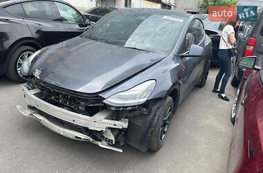 Внедорожник / Кроссовер Tesla Model Y 2022 в Киеве