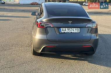 Внедорожник / Кроссовер Tesla Model Y 2021 в 