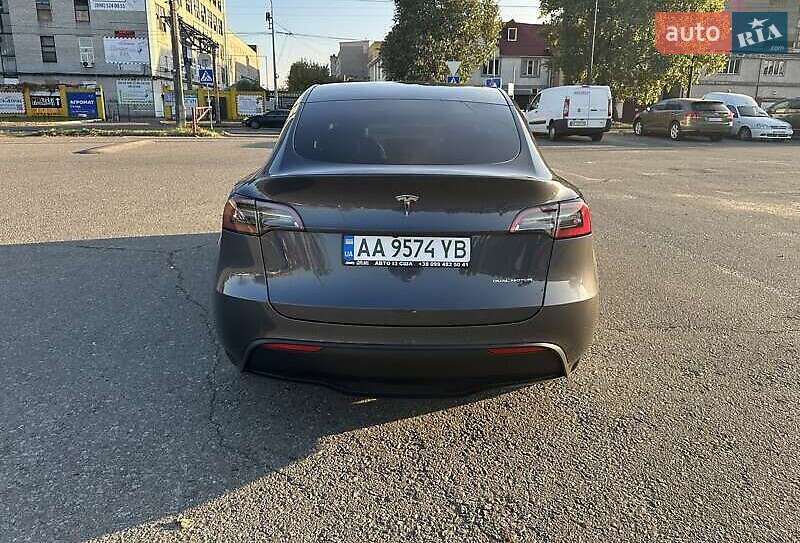 Внедорожник / Кроссовер Tesla Model Y 2021 в Хмельницком