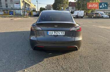 Внедорожник / Кроссовер Tesla Model Y 2021 в 
