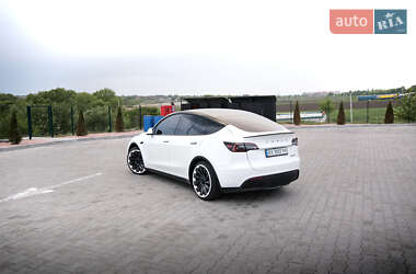 Внедорожник / Кроссовер Tesla Model Y 2023 в 