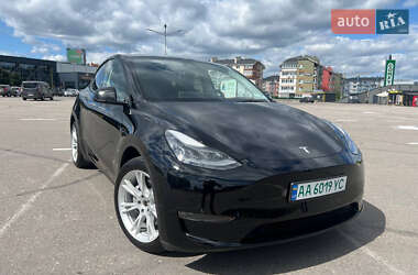 Внедорожник / Кроссовер Tesla Model Y 2023 в 