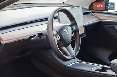 Внедорожник / Кроссовер Tesla Model Y 2022 в 